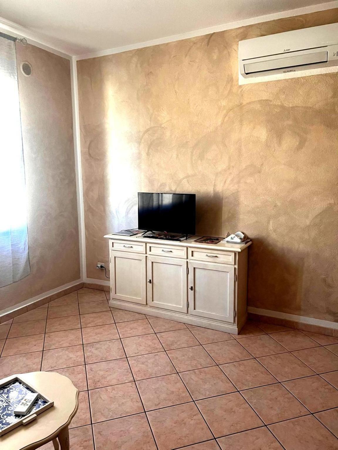 Santa Maria Appartement Olbia Buitenkant foto